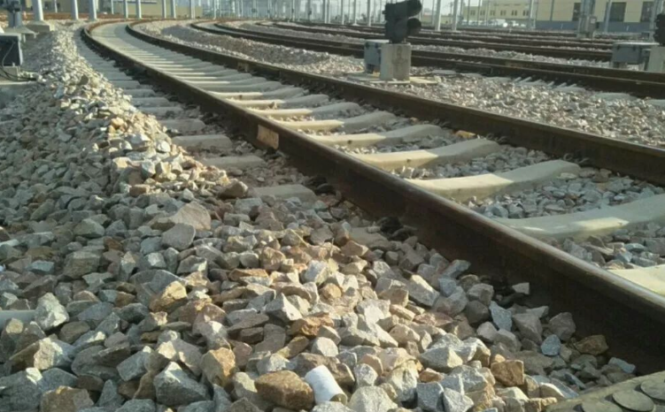 道砟检测.png