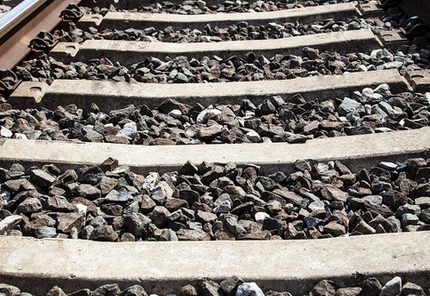 铁路道砟检测.png