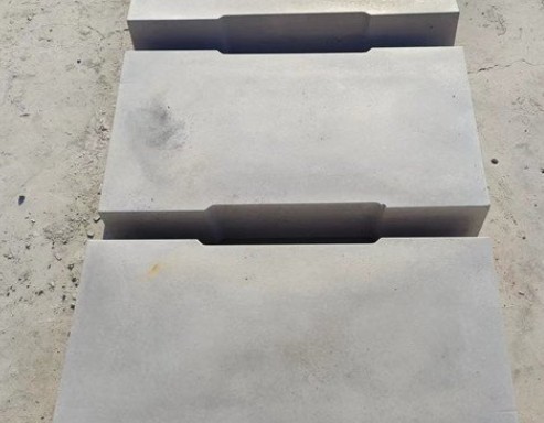 177061973345376.jpg 预制混凝土盖板.jpg